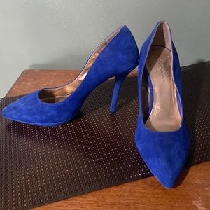 BCBGeneration Royal Blue Velvet Pointy-toe 4 1/2” Stilettos